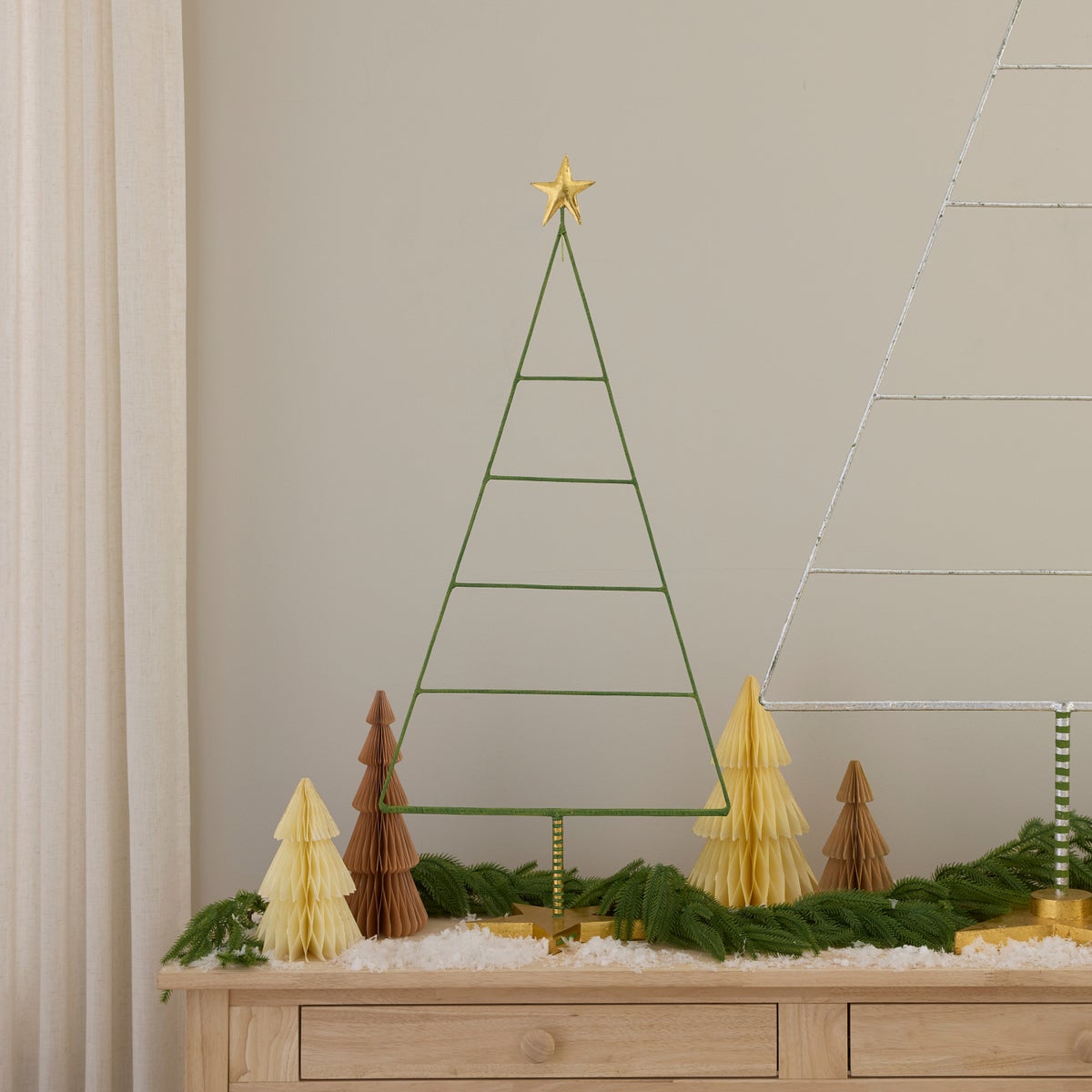 Patience Brewster 12 Days Mini Ornament Display Tree - Image 2
