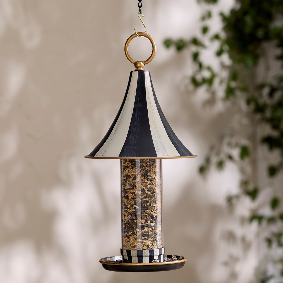 Courtly Bird Feeder - Image 2