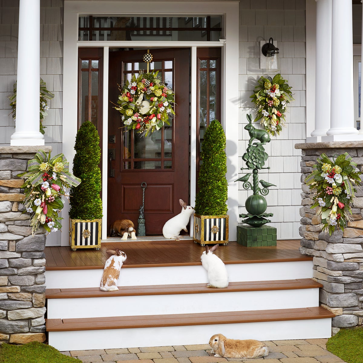 Courtly Check Wreath Hanger - Image 6