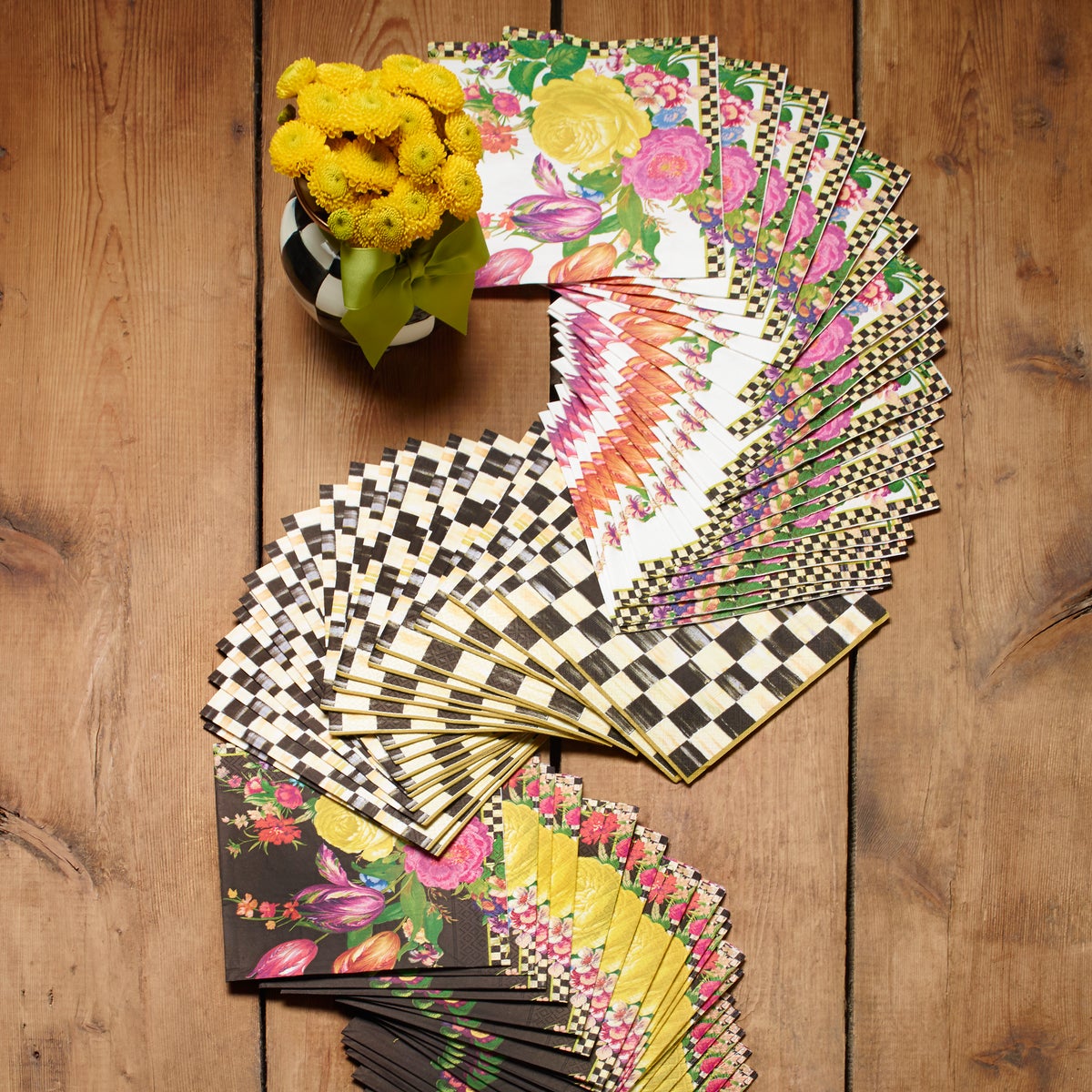 Courtly Check Dinner Paper Napkins - Image 2