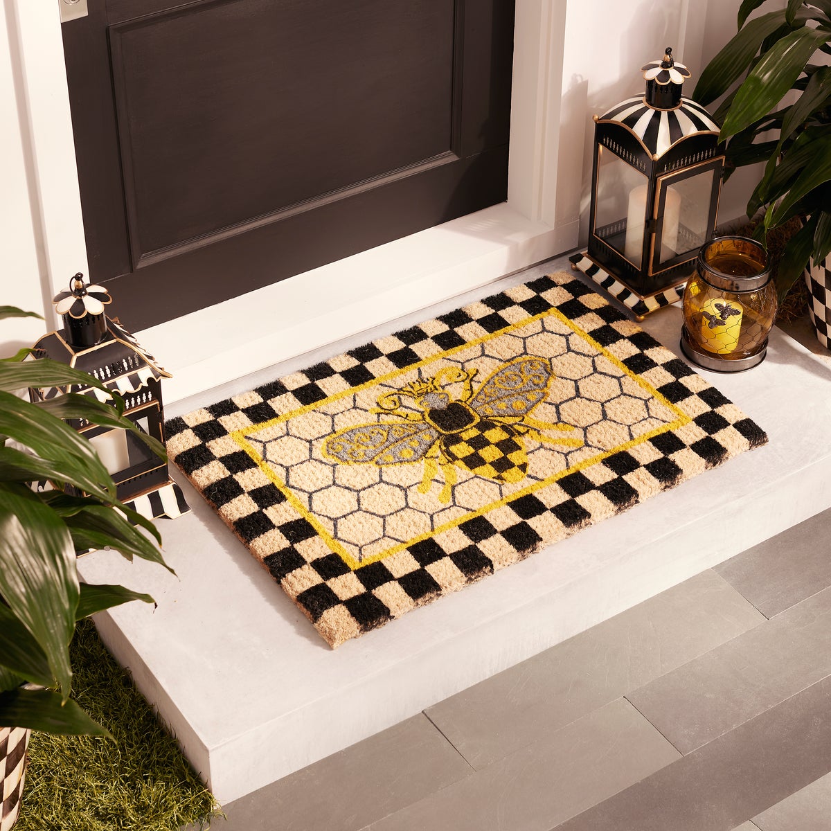 Queen Bee Entrance Mat - Image 2