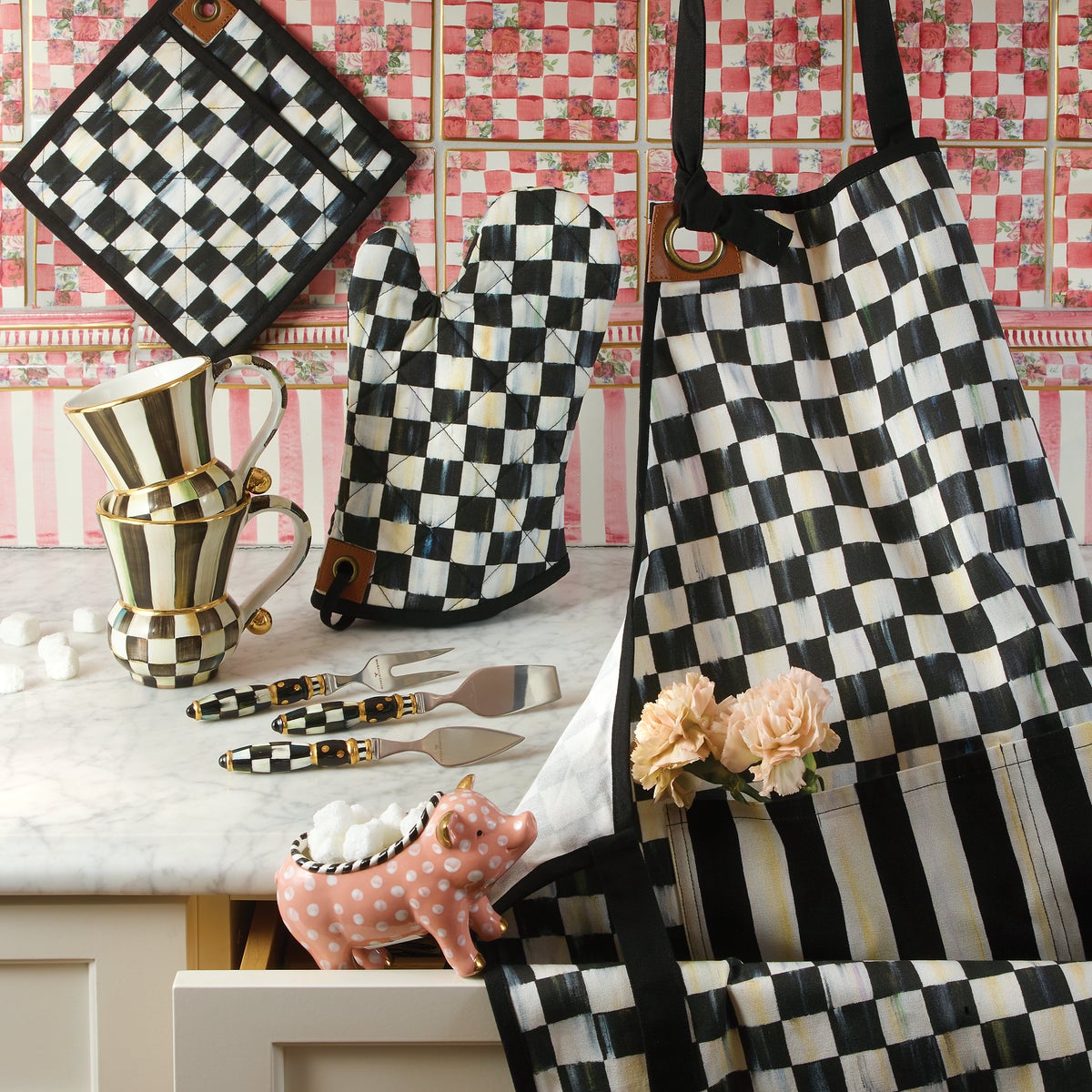 Courtly Check Bistro Oven Mitt - Image 5