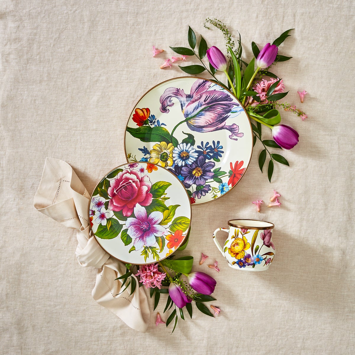 White Flower Market Mug - Image 5