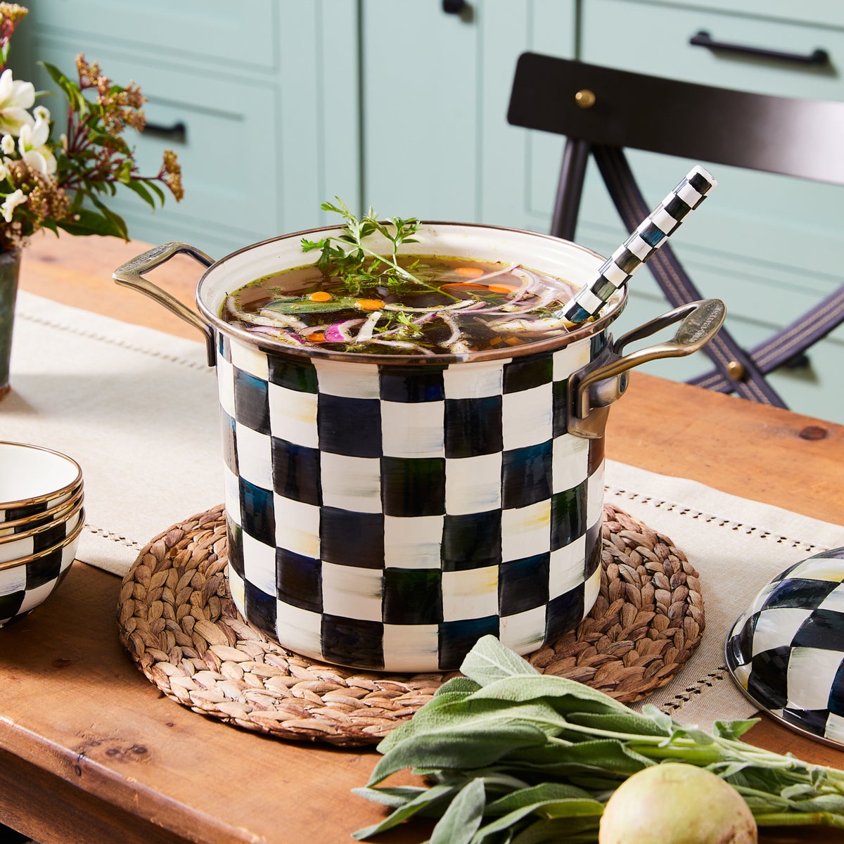 Courtly Check 7 Quart Stockpot - Image 2