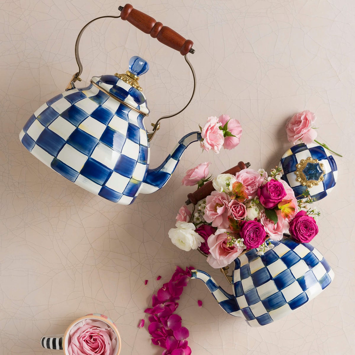 Royal Check 2 Quart Tea Kettle - Image 8