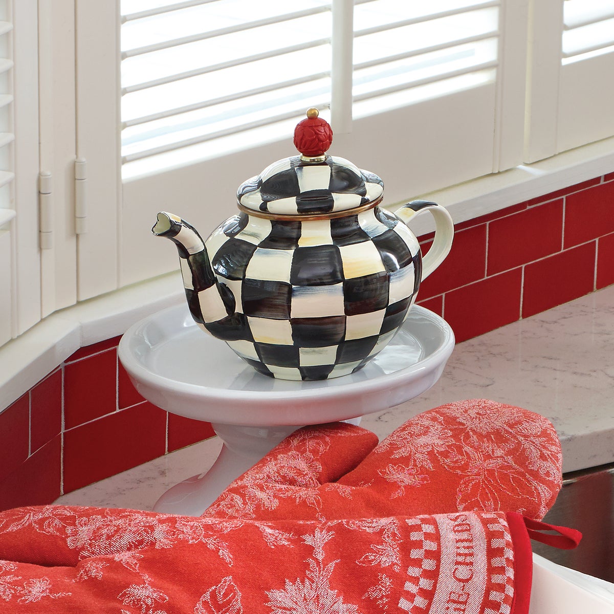 Courtly Check 4 Cup Teapot - Image 7