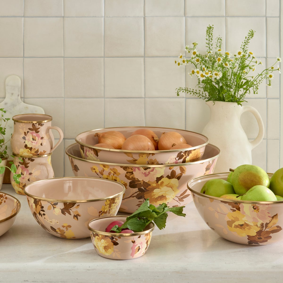 Wild Rose Mauve Extra Large Everyday Bowl - Image 2