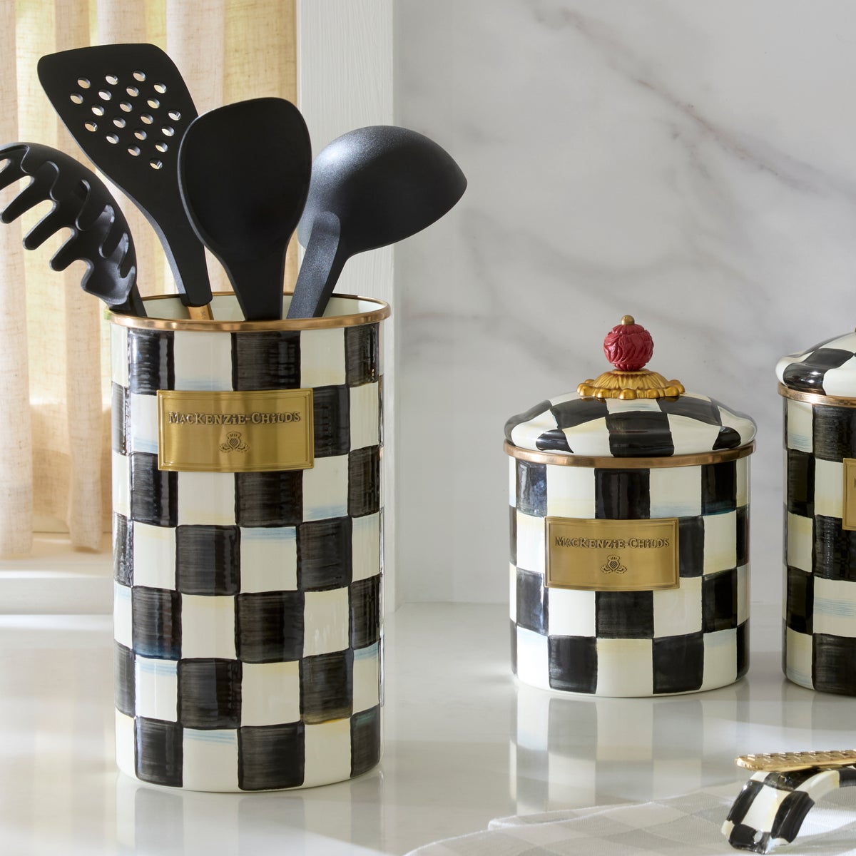 Courtly Check Utensil Holder - Image 5